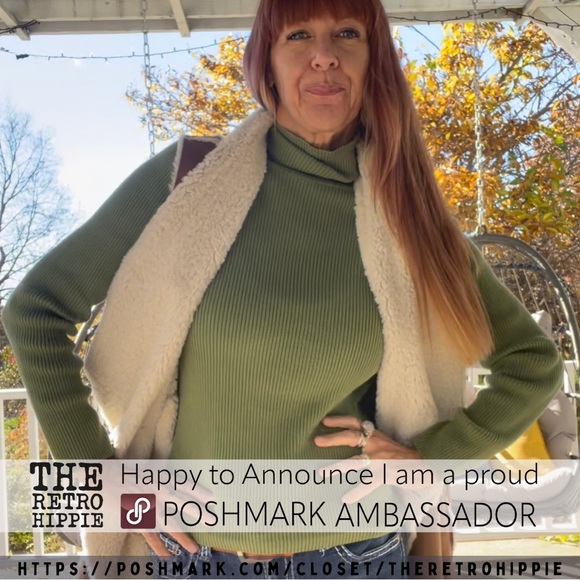 Fleece Lined Faye Suede Vest - Picture 13 of 13